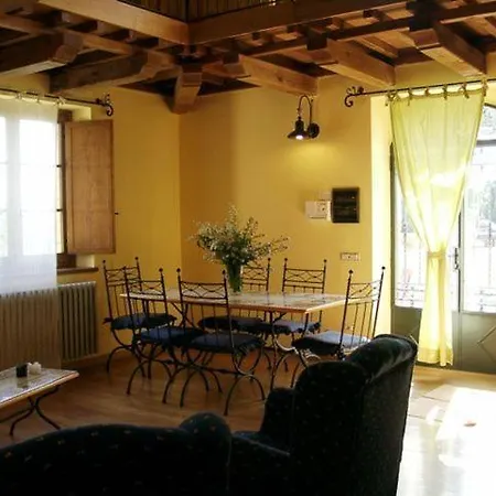 Osteria Di Ramazzano Sleeps 5 Pool *